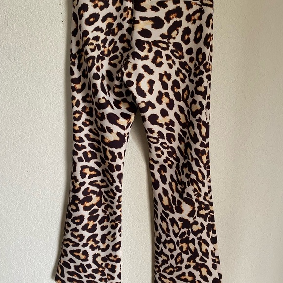 $345 LE SUPERBE CATHOUSE Leopard Flared Ankle Pants Old Money Mob Wife Size 0 - Picture 10 of 13